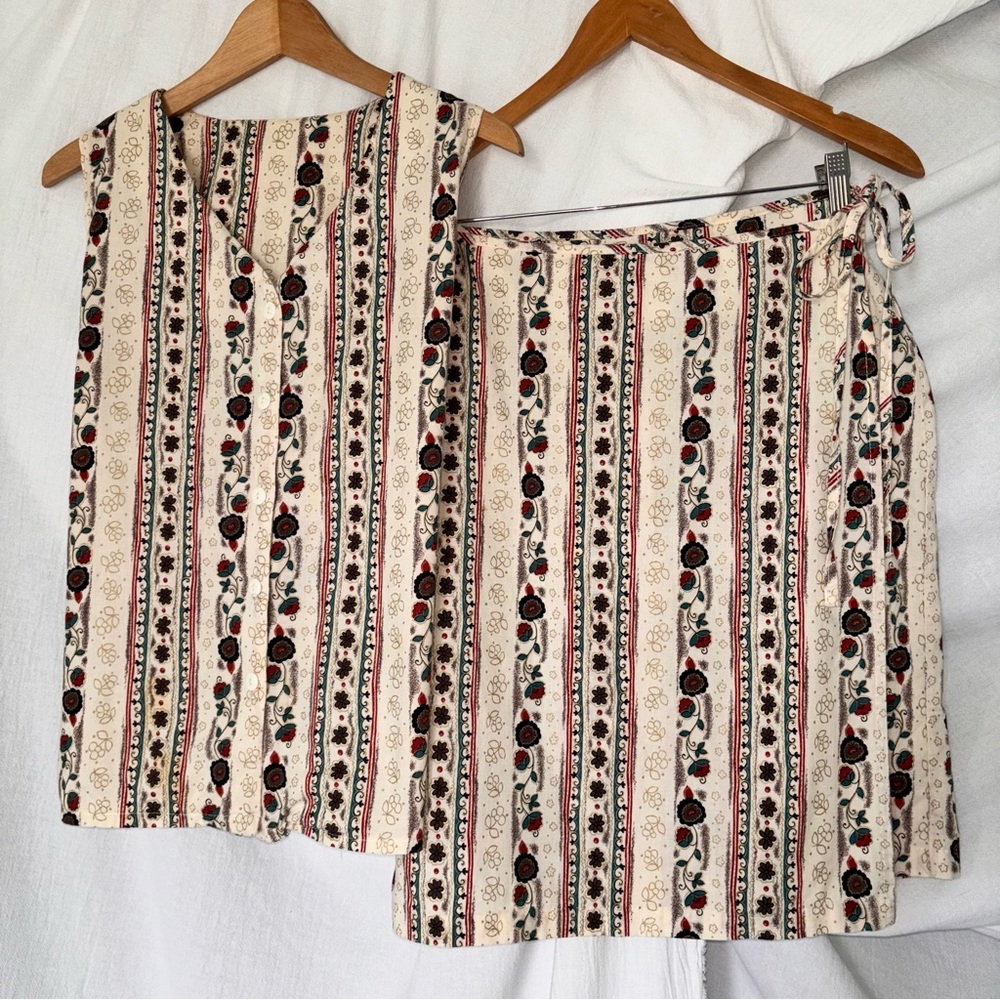 Vintage Deadstock Roberta Bridal Floral Striped Skirt Set - Cream, Red, Black